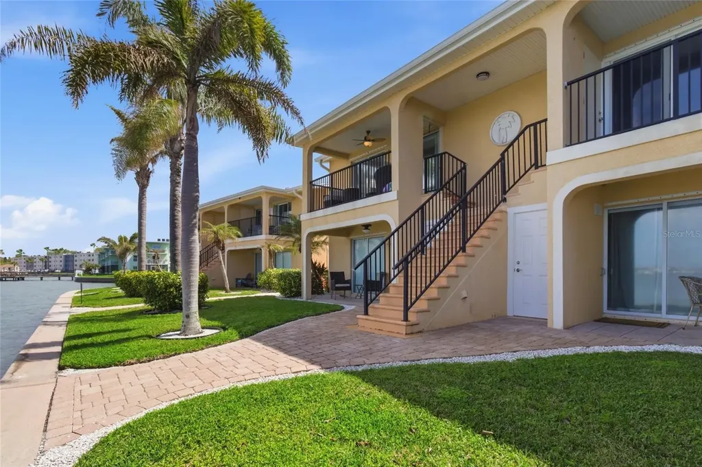 2675 Street Josephs Drive E Dunedin FL 34698