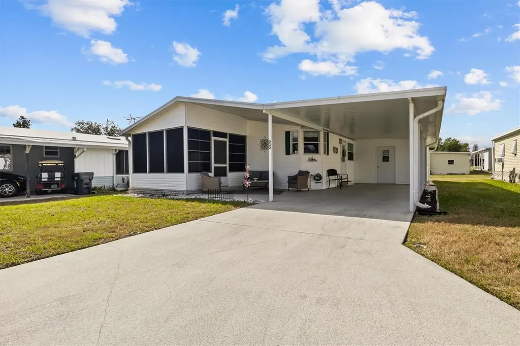 232 Glenwood Drive Lake Wales FL 33898