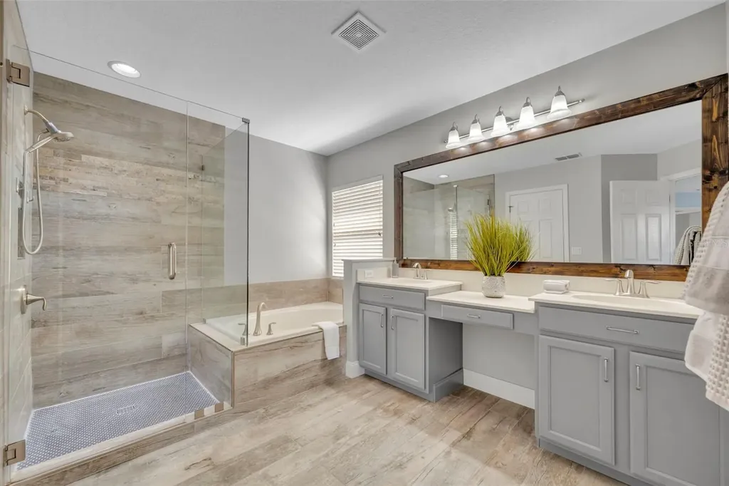 13431 Early Frost Circle Orlando FL 32828