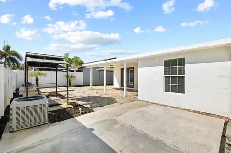 8309 Dasa Place Tampa FL 33615