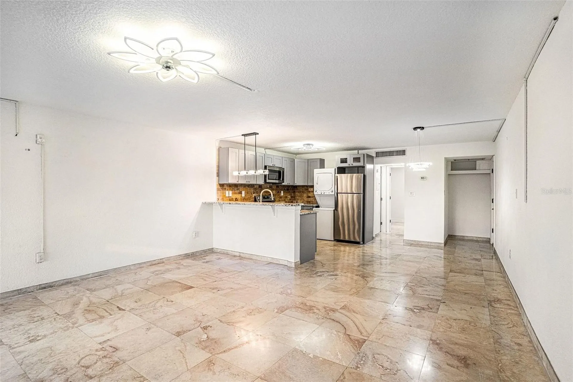 2424 W Tampa Bay Boulevard Tampa FL 33607