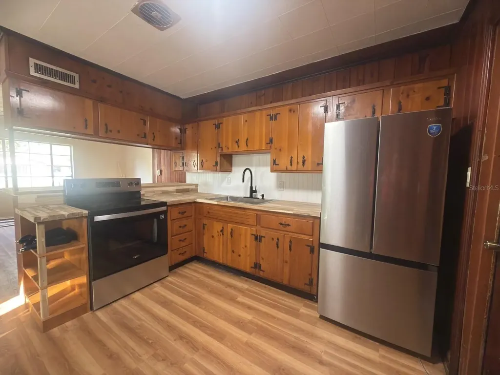 2103 Vine Street Leesburg FL 34748