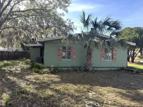 2103 Vine Street Leesburg FL 34748