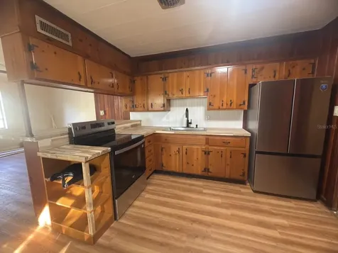 2103 Vine Street Leesburg FL 34748