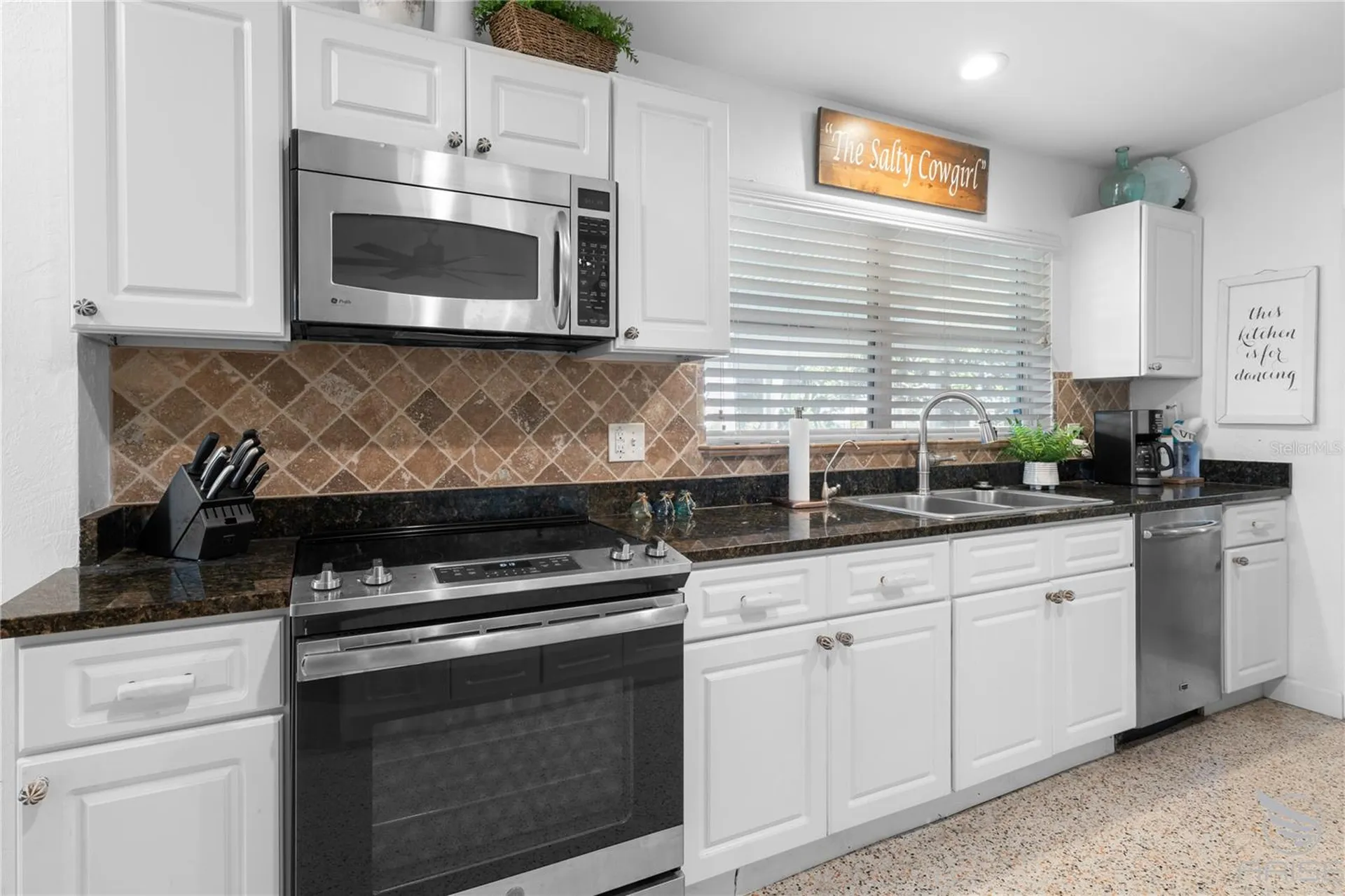 2600 W Coral Way Daytona Beach FL 32118