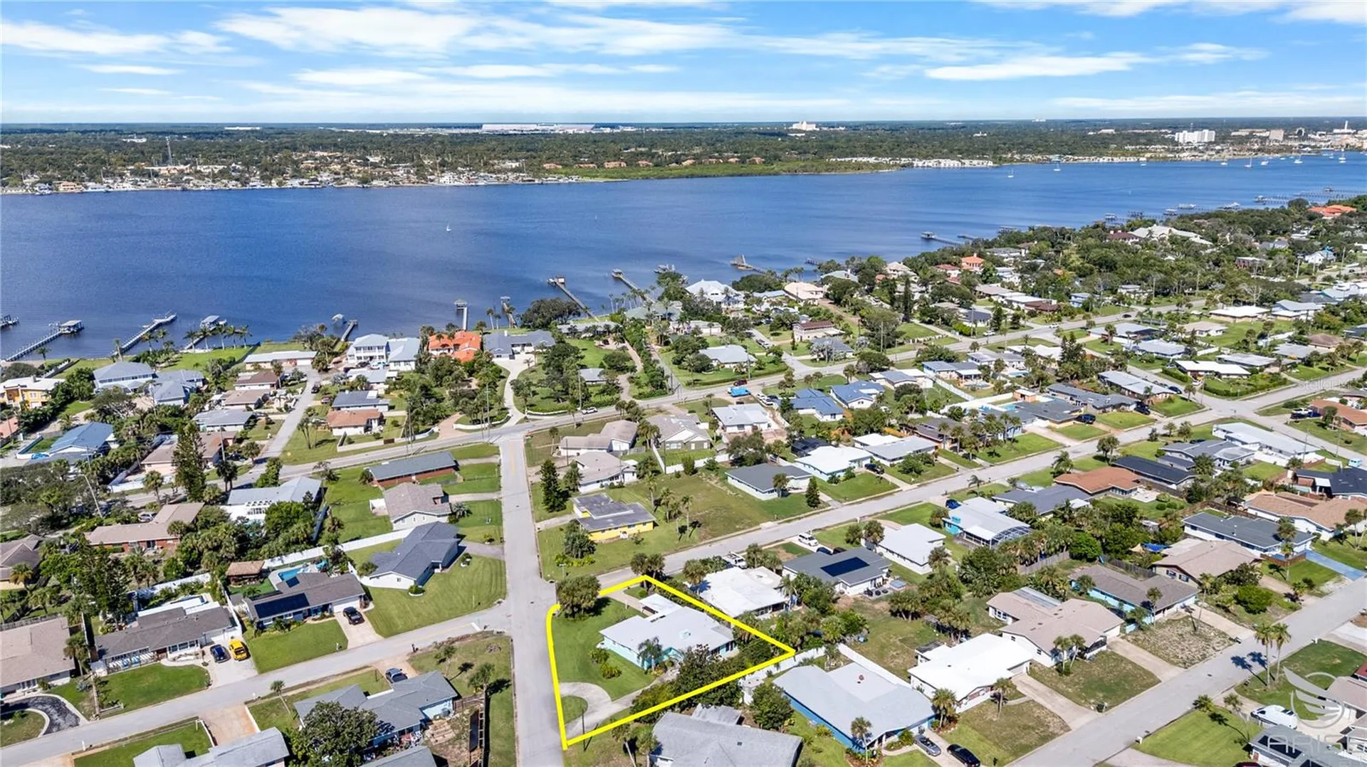 2600 W Coral Way Daytona Beach FL 32118