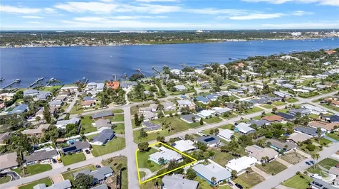 2600 W Coral Way Daytona Beach FL 32118