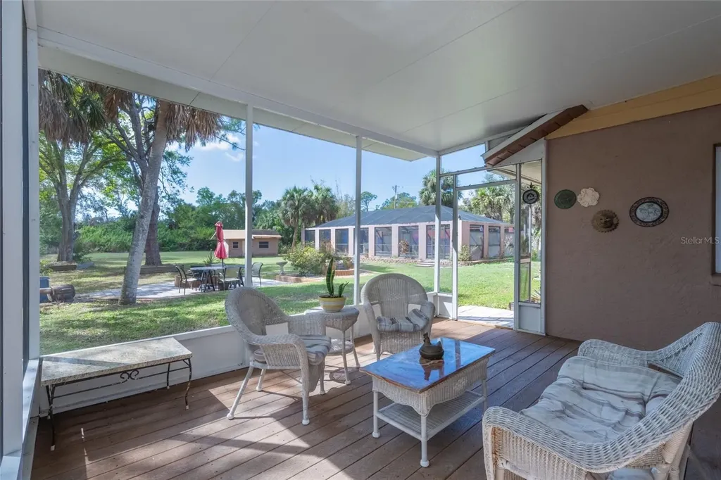 690 Percheron Circle Nokomis FL 34275