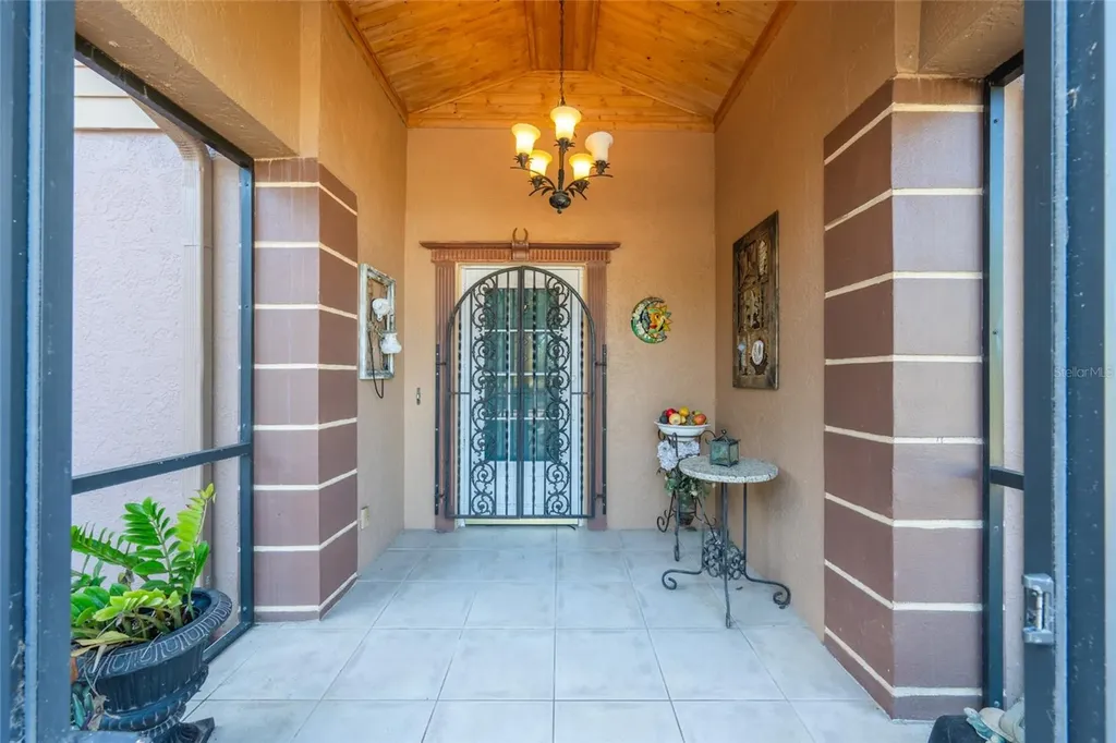 690 Percheron Circle Nokomis FL 34275
