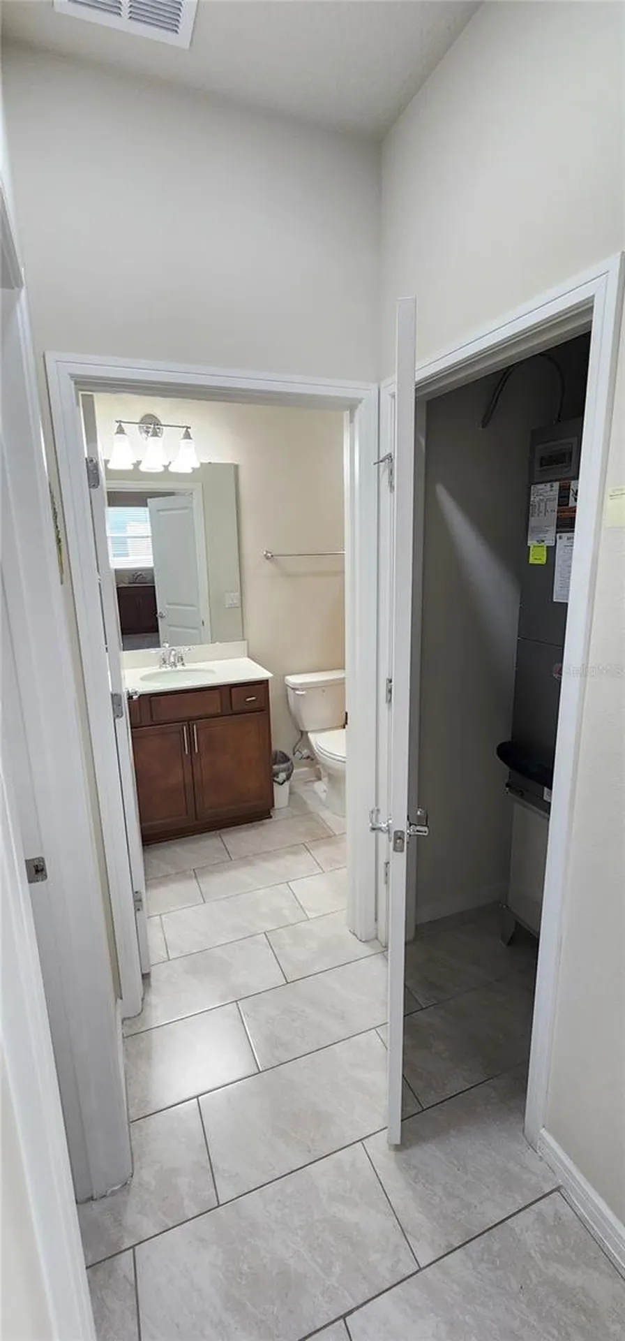 1823 Spring Shower Circle Kissimmee FL 34744