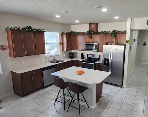 1823 Spring Shower Circle Kissimmee FL 34744