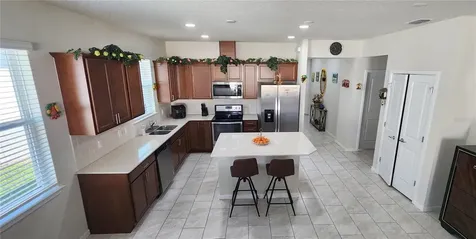 1823 Spring Shower Circle Kissimmee FL 34744