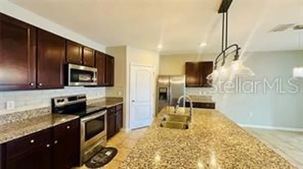5636 Blowing Wind Place St Cloud FL 34771