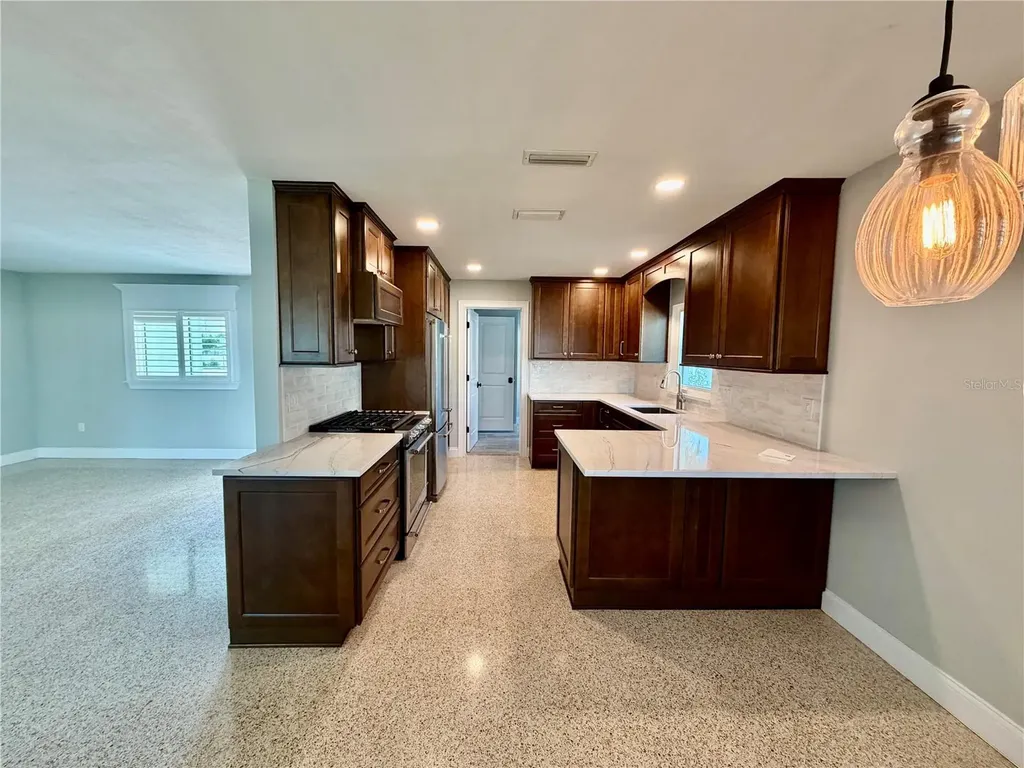 17045 Dolphin Drive North Redington Beach FL 33708