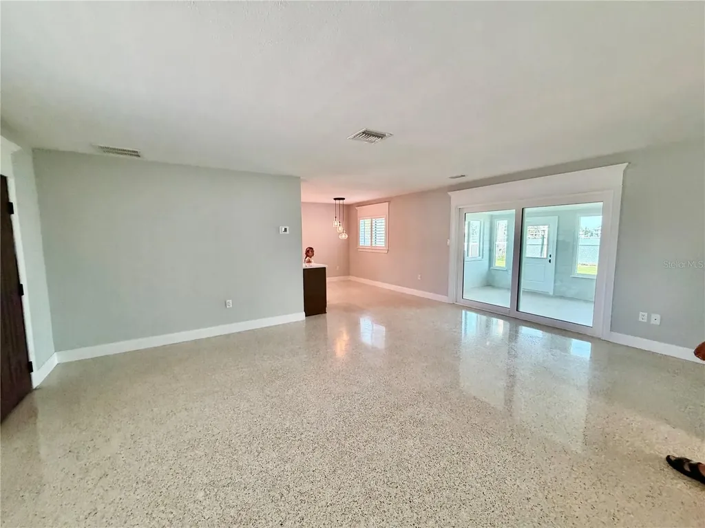 17045 Dolphin Drive North Redington Beach FL 33708