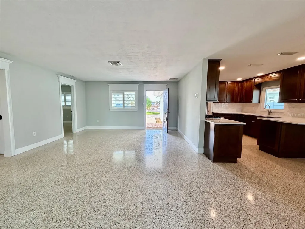 17045 Dolphin Drive North Redington Beach FL 33708