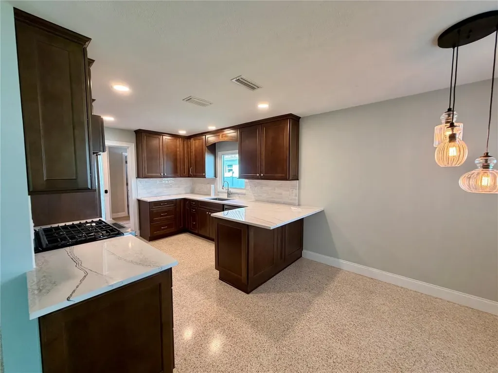 17045 Dolphin Drive North Redington Beach FL 33708