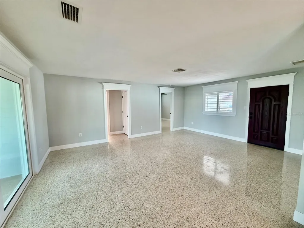 17045 Dolphin Drive North Redington Beach FL 33708