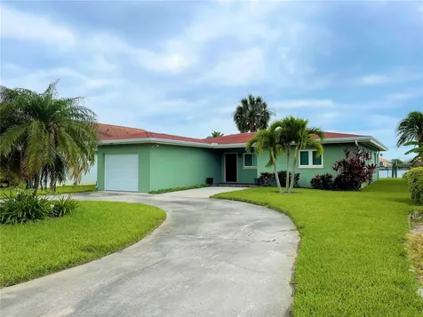 17045 Dolphin Drive North Redington Beach FL 33708