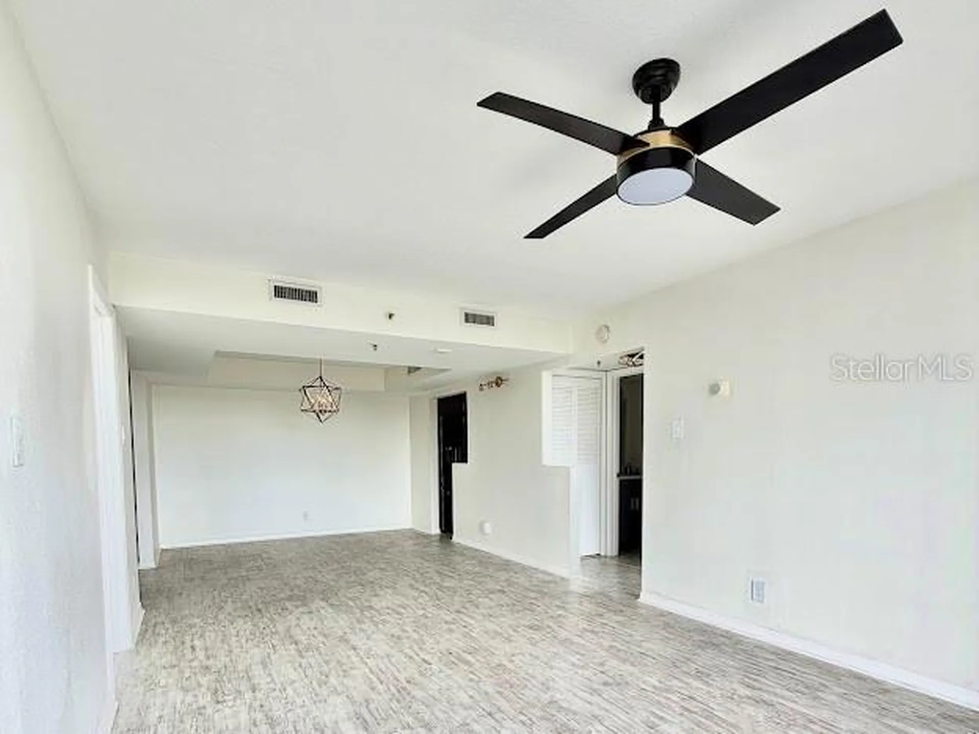 3211 W Swann Avenue Tampa FL 33609