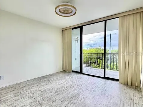 3211 W Swann Avenue Tampa FL 33609
