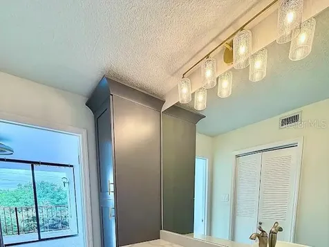 3211 W Swann Avenue Tampa FL 33609