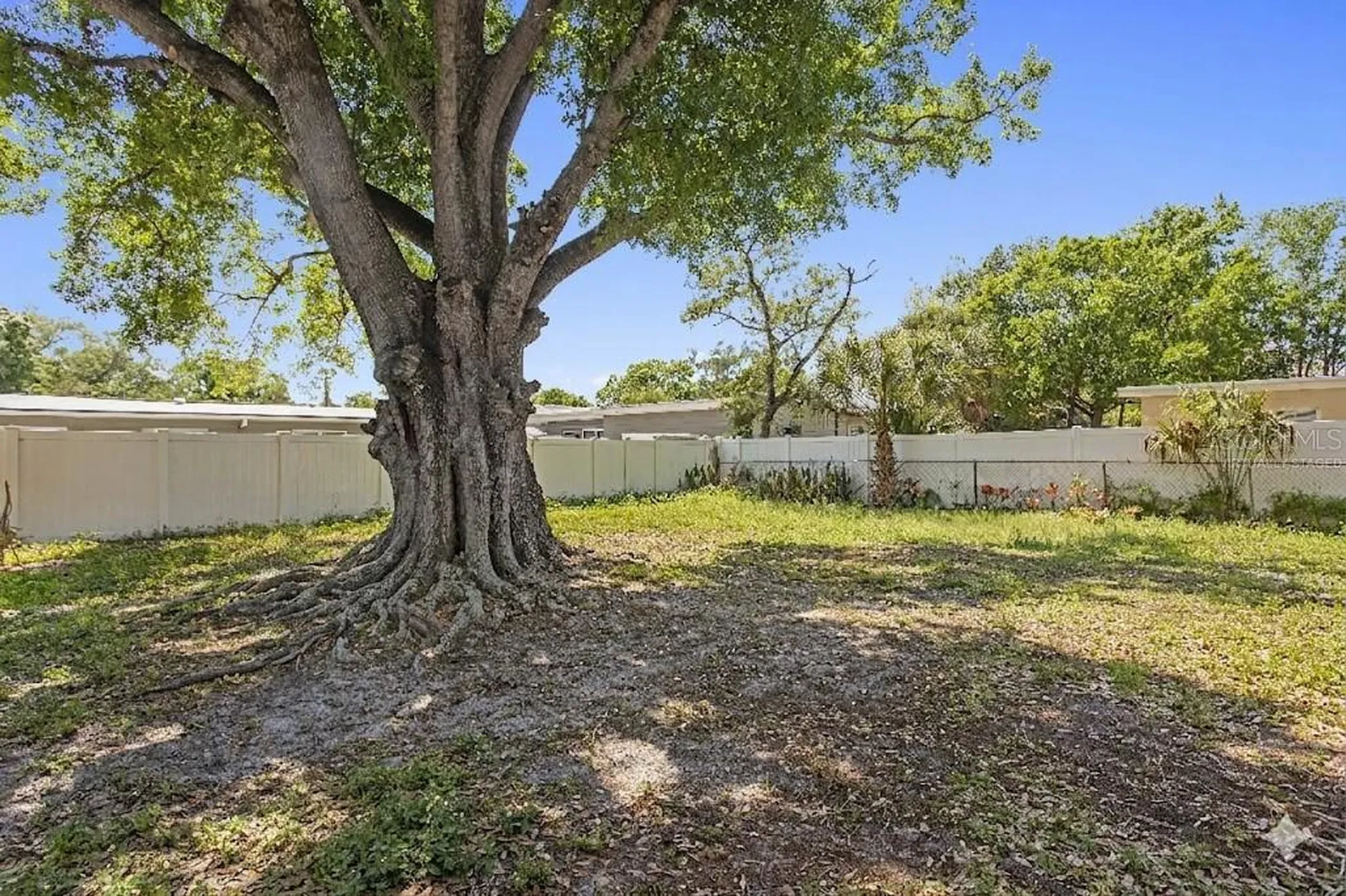 4618 W Bay Villa Avenue Tampa FL 33611