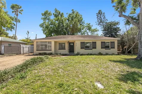 4618 W Bay Villa Avenue Tampa FL 33611