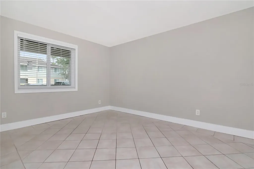 228 Berry Tree Place Brandon FL 33510