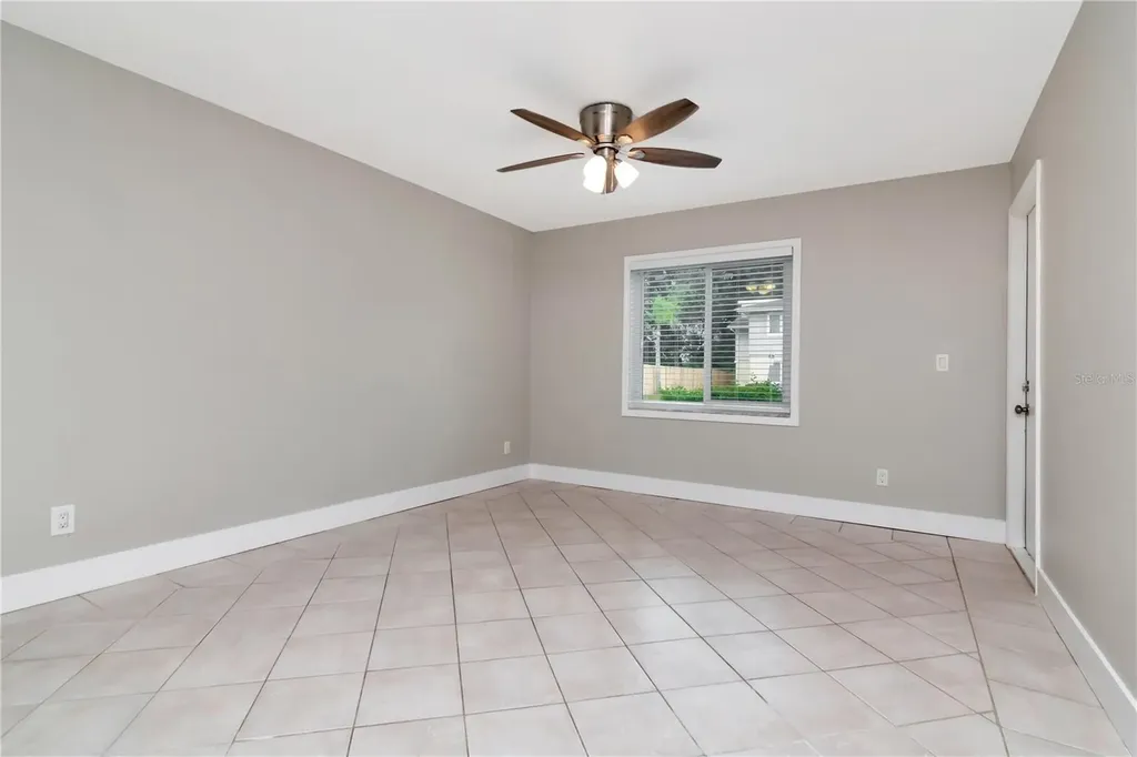 228 Berry Tree Place Brandon FL 33510