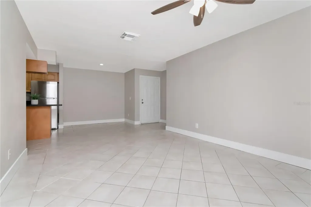 228 Berry Tree Place Brandon FL 33510
