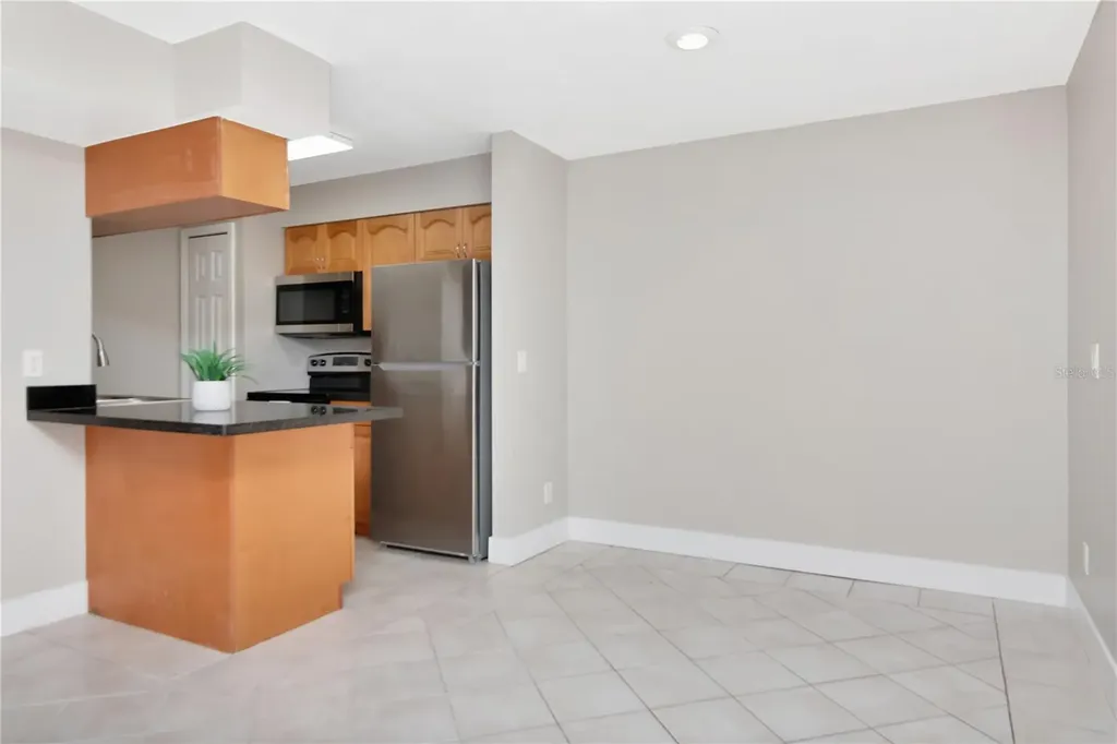 228 Berry Tree Place Brandon FL 33510