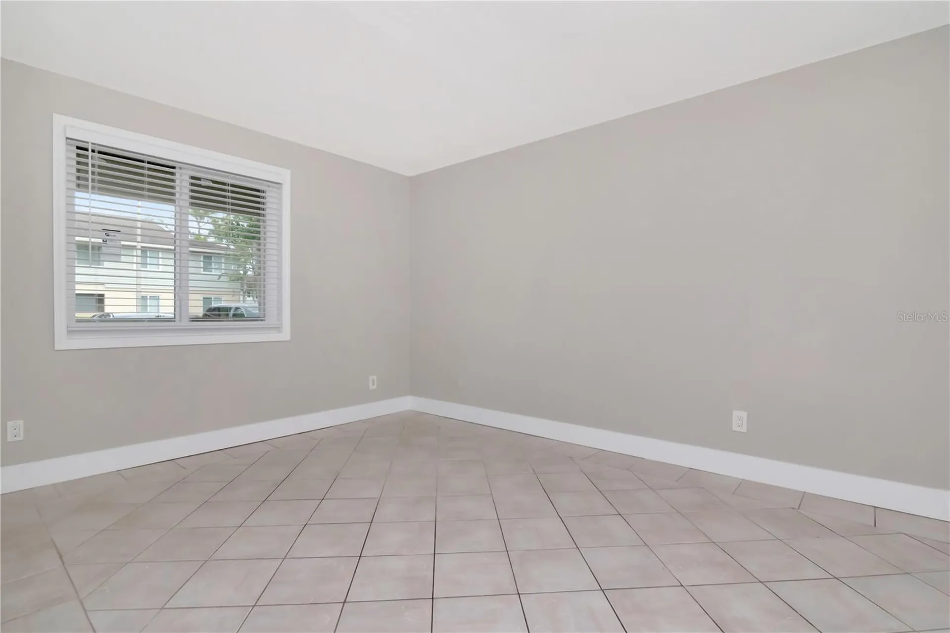 228 Berry Tree Place Brandon FL 33510