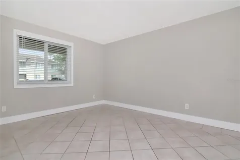 228 Berry Tree Place Brandon FL 33510