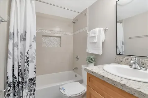228 Berry Tree Place Brandon FL 33510