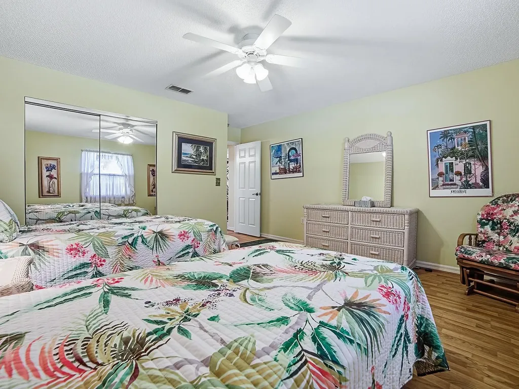 32914 Crooked Oaks Lane Leesburg FL 34748