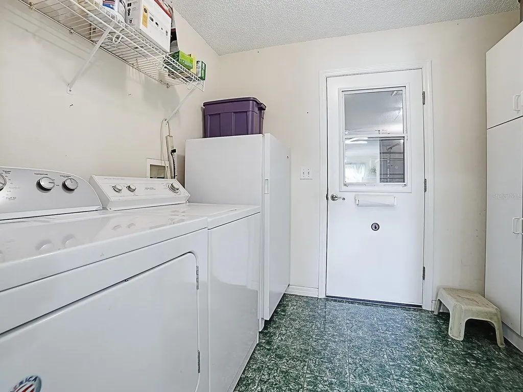 32914 Crooked Oaks Lane Leesburg FL 34748