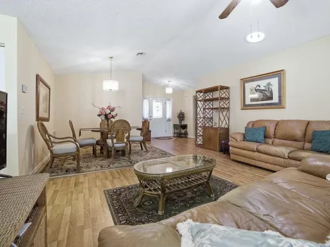 32914 Crooked Oaks Lane Leesburg FL 34748