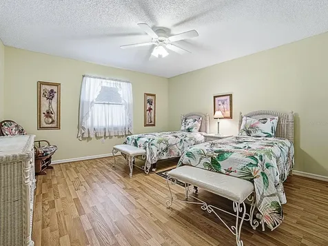 32914 Crooked Oaks Lane Leesburg FL 34748