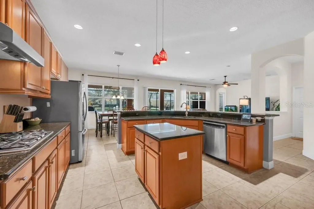 5920 Fishhawk Crossing Boulevard Lithia FL 33547