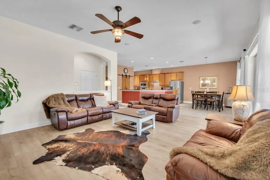 5920 Fishhawk Crossing Boulevard Lithia FL 33547