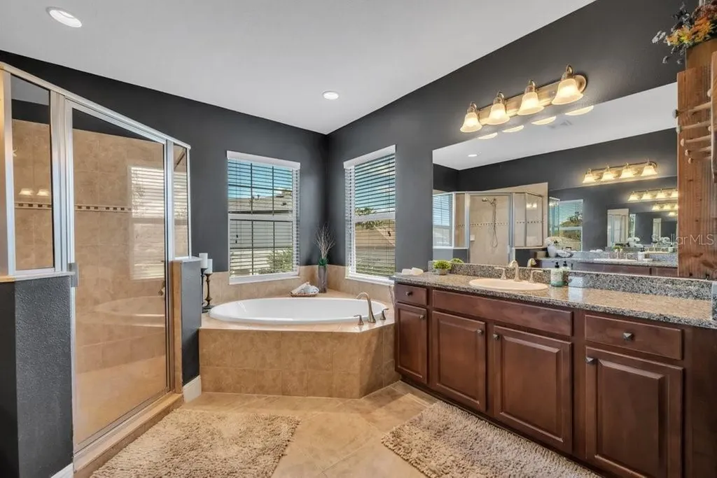 5920 Fishhawk Crossing Boulevard Lithia FL 33547