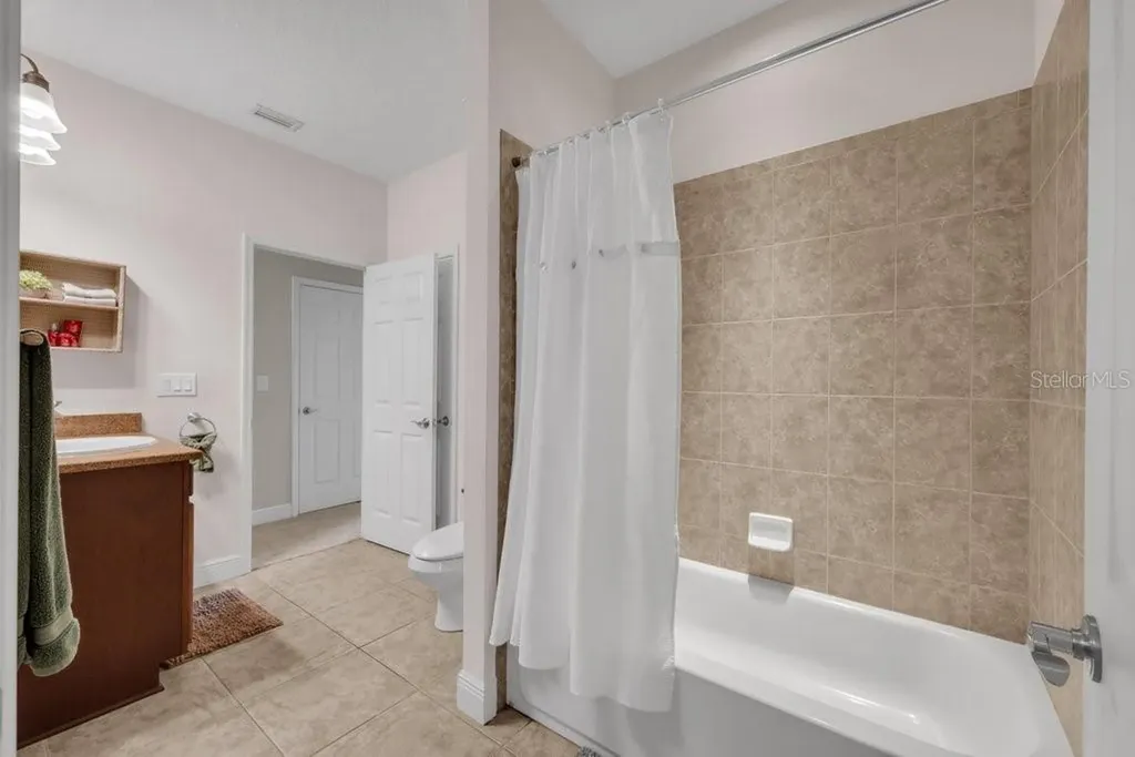 5920 Fishhawk Crossing Boulevard Lithia FL 33547