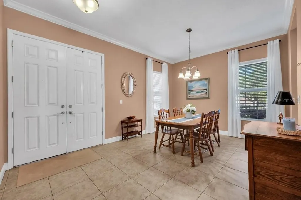5920 Fishhawk Crossing Boulevard Lithia FL 33547