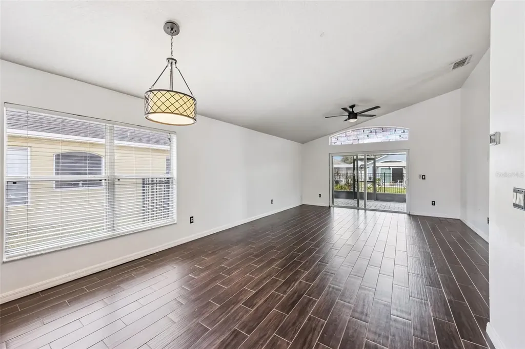 1045 Willow Branch Drive Orlando FL 32828