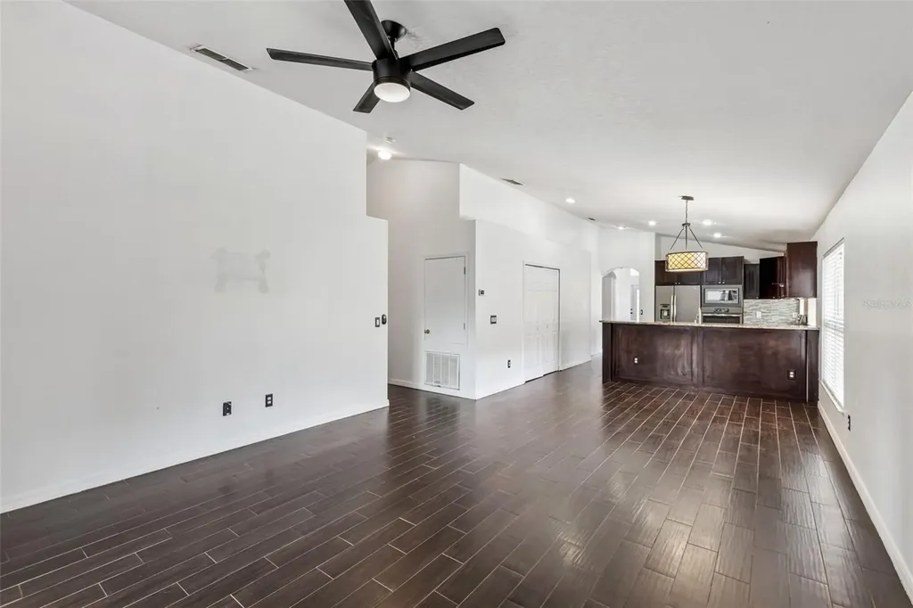 1045 Willow Branch Drive Orlando FL 32828