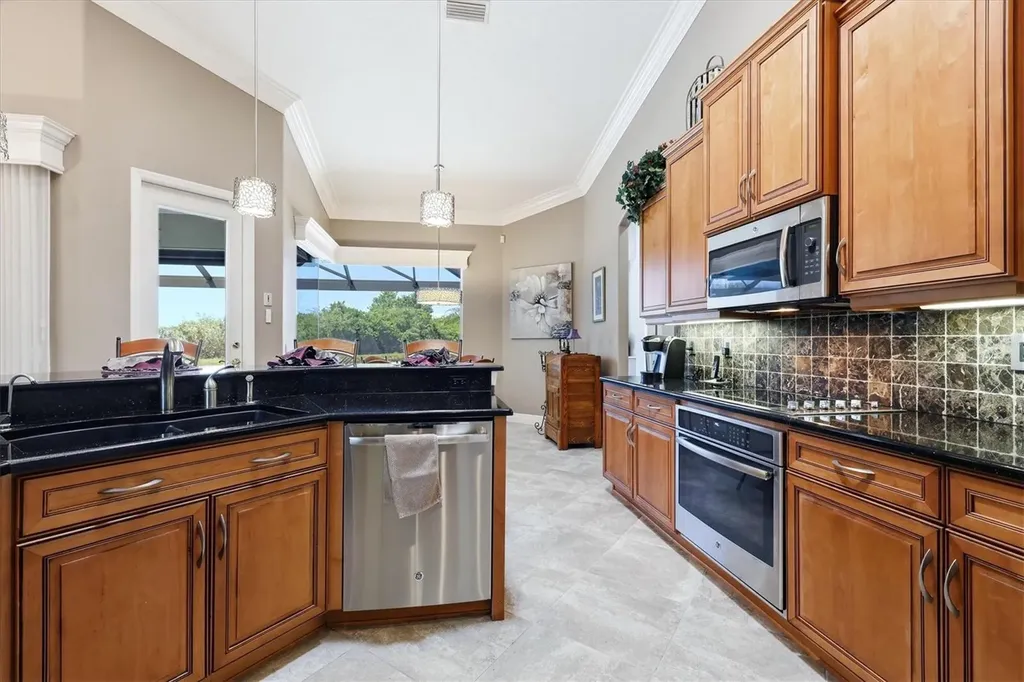 6123 90th Avenue Circle E Parrish FL 34219