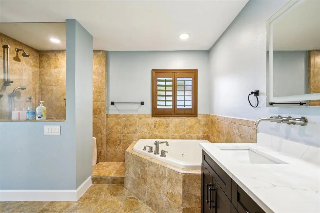 565 Crystal Drive Madeira Beach FL 33708