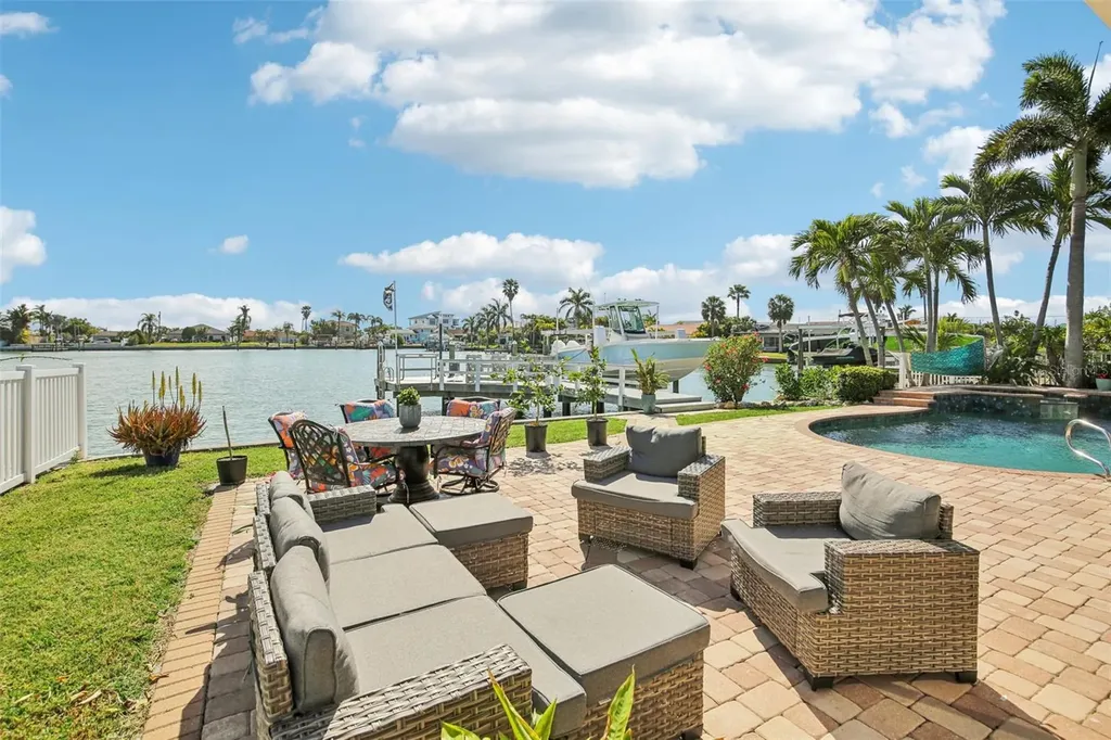 565 Crystal Drive Madeira Beach FL 33708