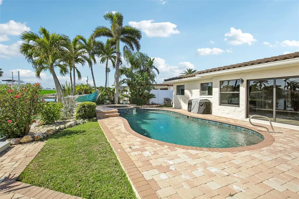 565 Crystal Drive Madeira Beach FL 33708